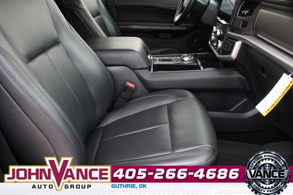 used 2022 Ford Expedition car, priced at $36,432