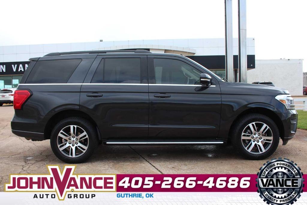 used 2022 Ford Expedition car, priced at $36,432