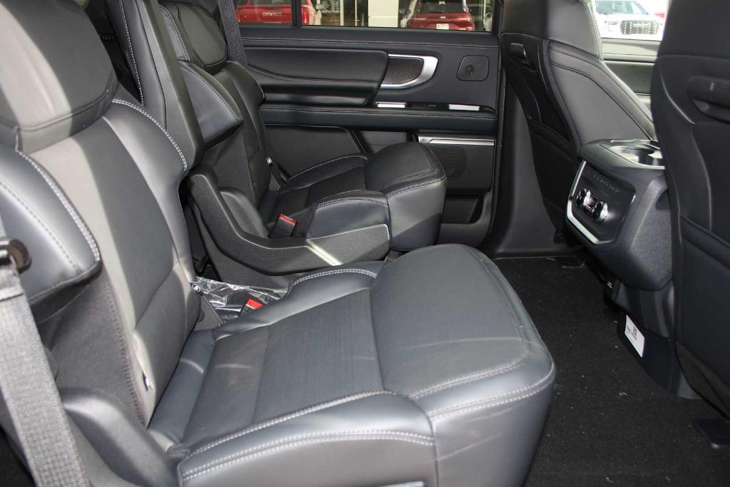 new 2025 Ford Expedition car, priced at $80,230