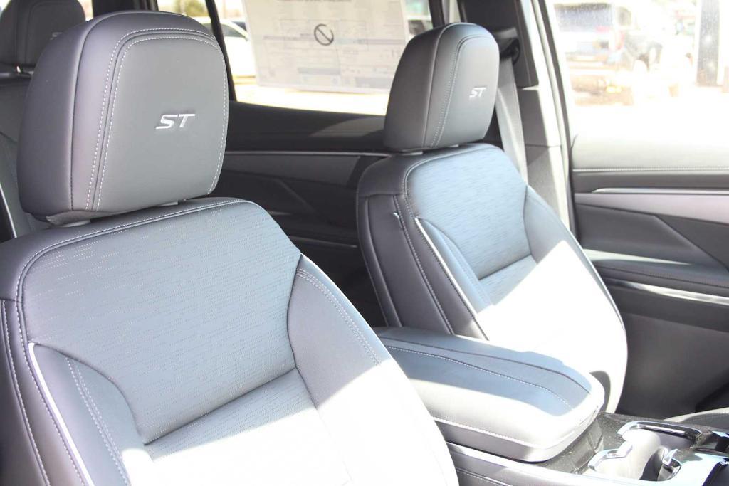 new 2026 Buick Enclave car, priced at $52,395