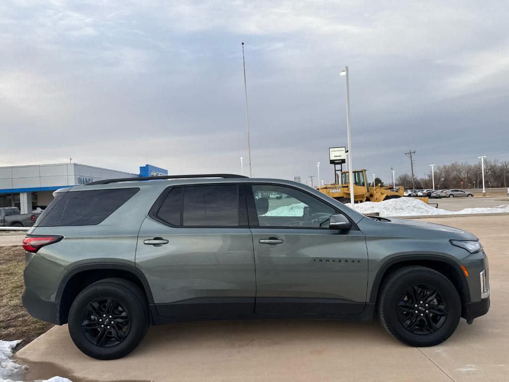 used 2023 Chevrolet Traverse car, priced at $31,330