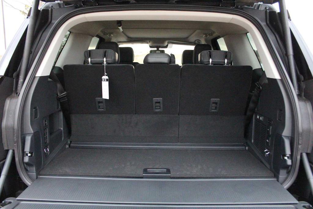 new 2025 Ford Expedition car, priced at $68,345