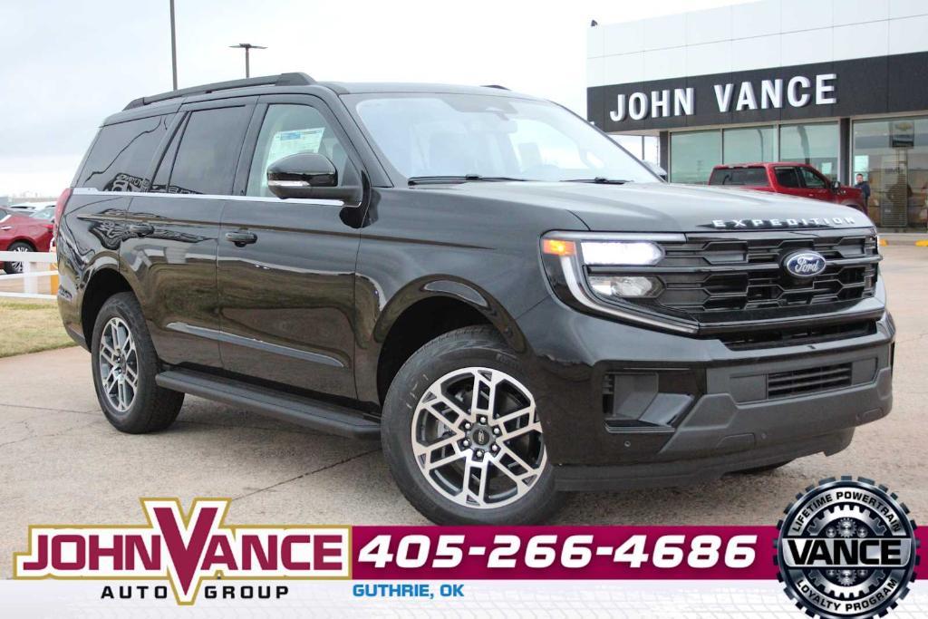 new 2025 Ford Expedition car, priced at $68,345