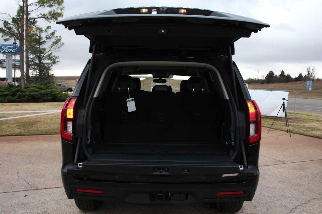 new 2025 Ford Expedition car, priced at $68,345