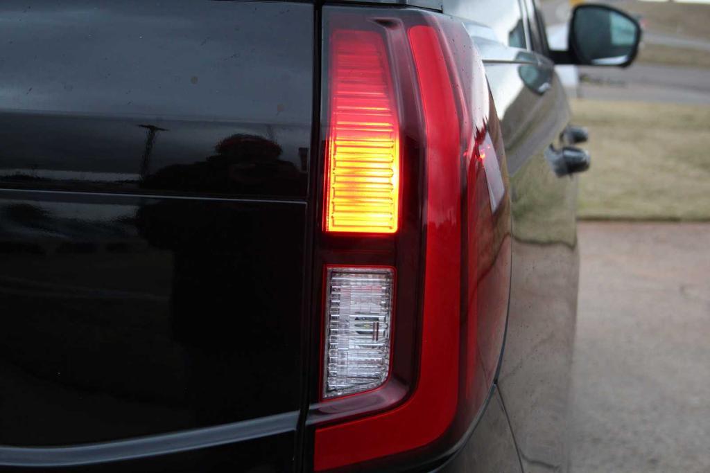 new 2025 Ford Expedition car, priced at $68,345