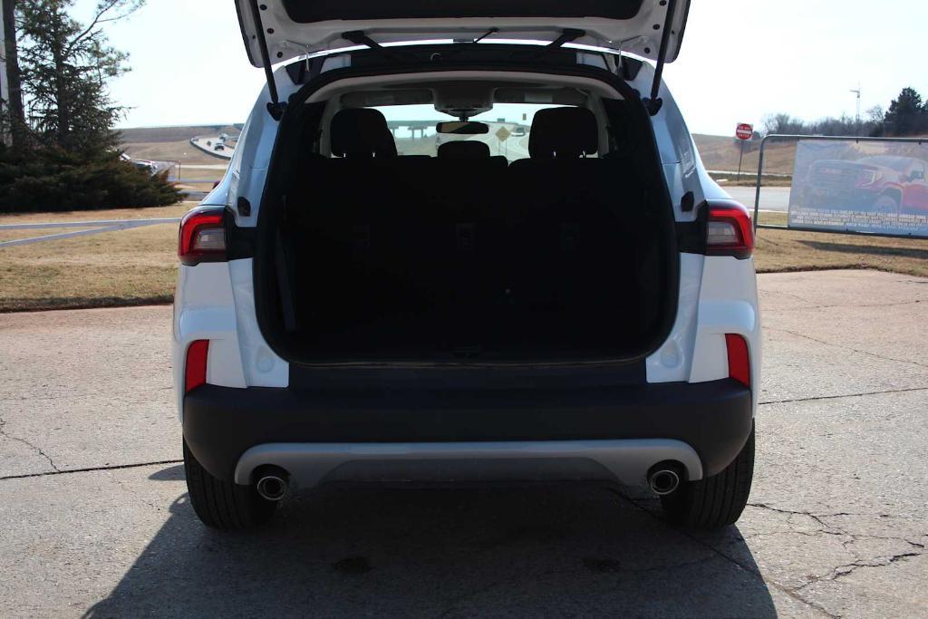 new 2026 Ford Escape car, priced at $29,280