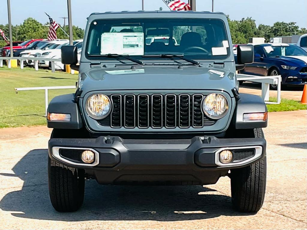 new 2025 Jeep Gladiator car, priced at $36,890