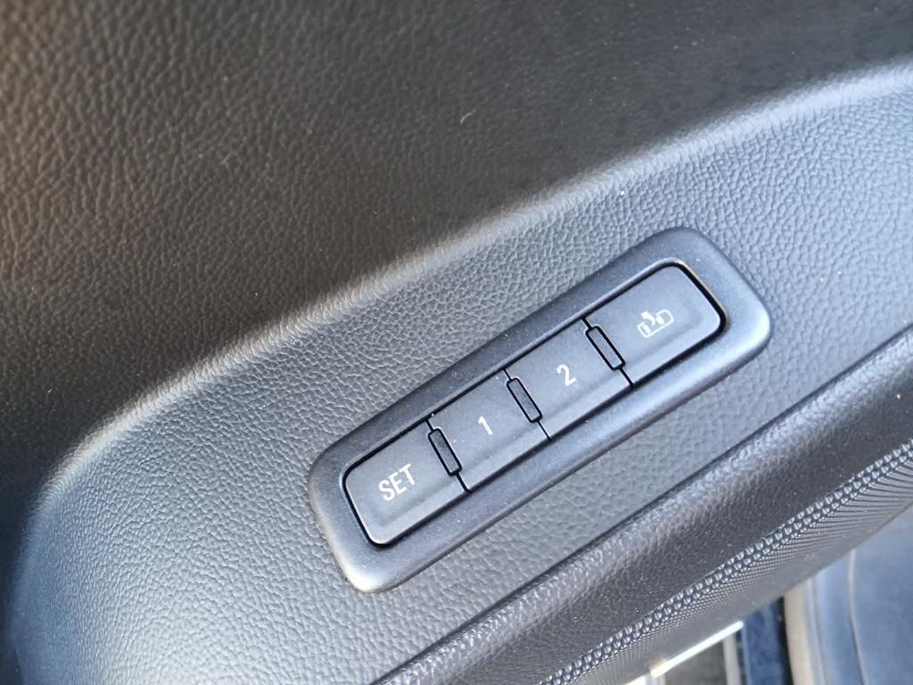 used 2018 GMC Yukon XL car, priced at $17,849