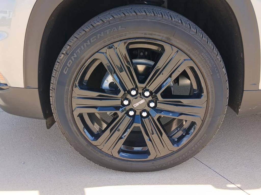 used 2025 GMC Acadia car, priced at $39,916