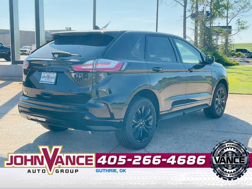 used 2024 Ford Edge car, priced at $28,000