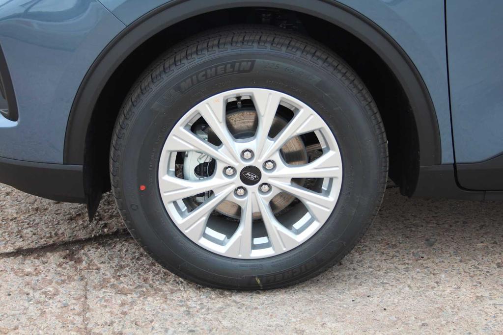 new 2026 Ford Escape car, priced at $29,670