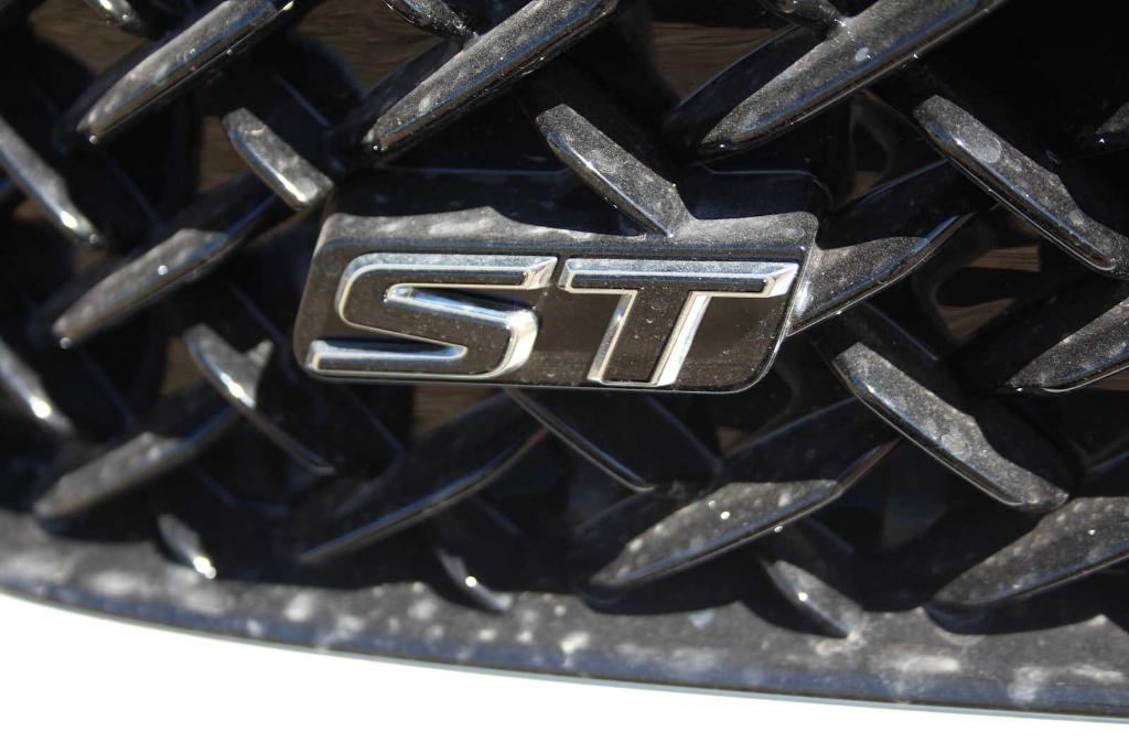 new 2026 Buick Envision car, priced at $45,344