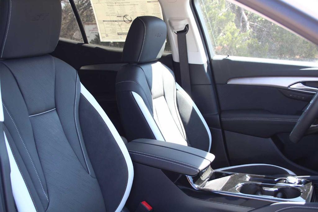 new 2026 Buick Envision car, priced at $45,344