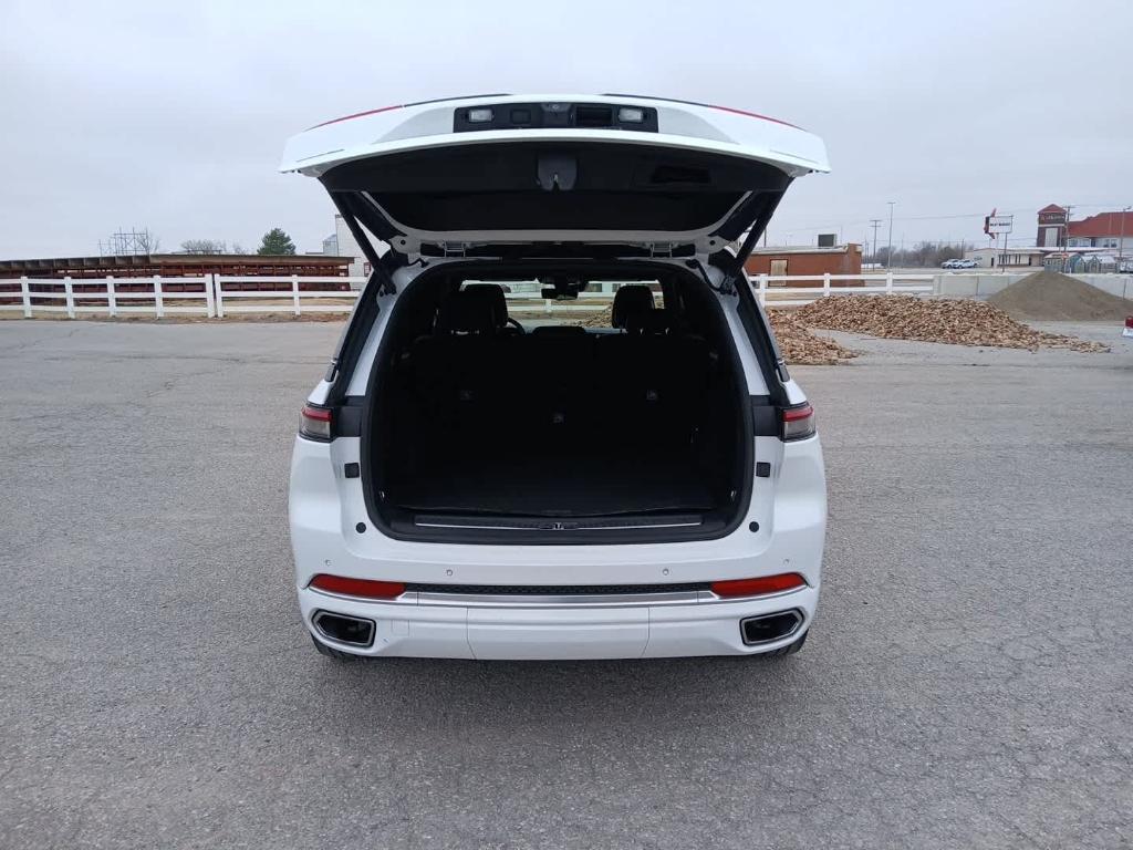 used 2022 Jeep Grand Cherokee 4xe car, priced at $32,906