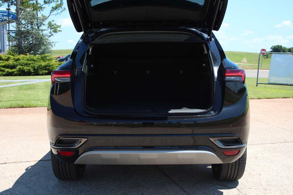 used 2022 Buick Envision car, priced at $23,249