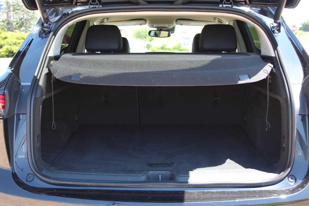 used 2022 Buick Envision car, priced at $23,249