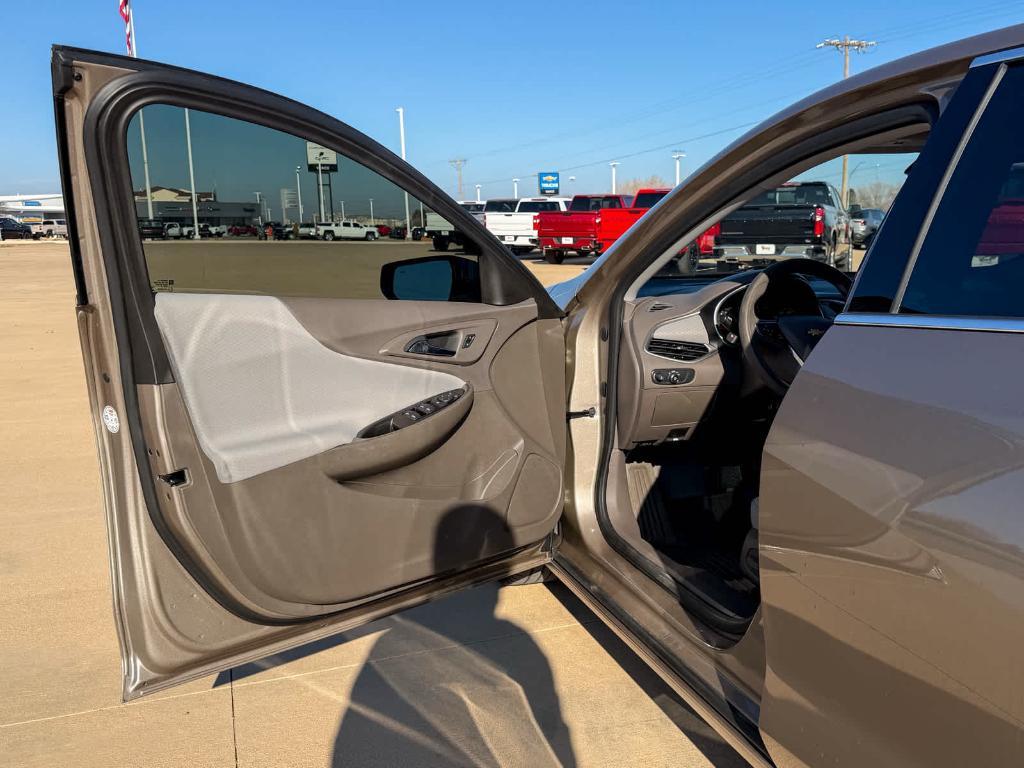 used 2024 Chevrolet Malibu car, priced at $17,370