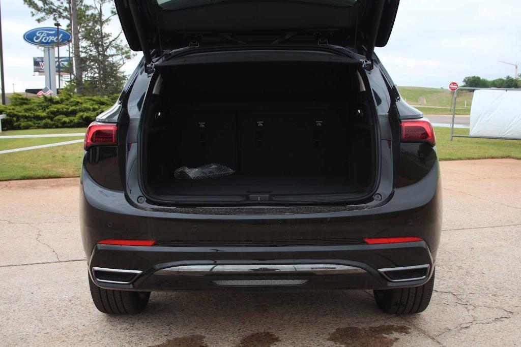 new 2026 Buick Envision car, priced at $45,839