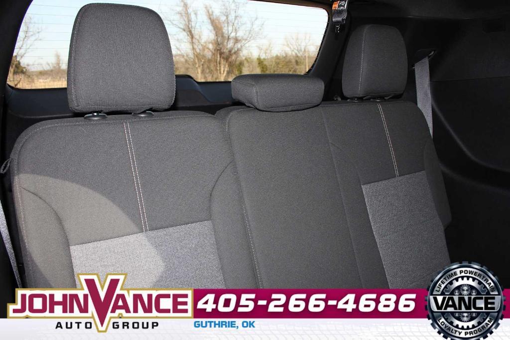 used 2025 GMC Acadia car, priced at $35,000