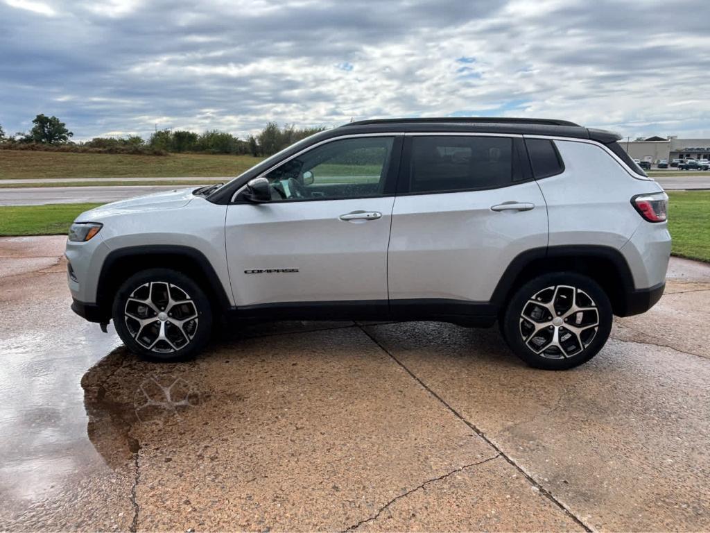 used 2024 Jeep Compass car, priced at $21,949
