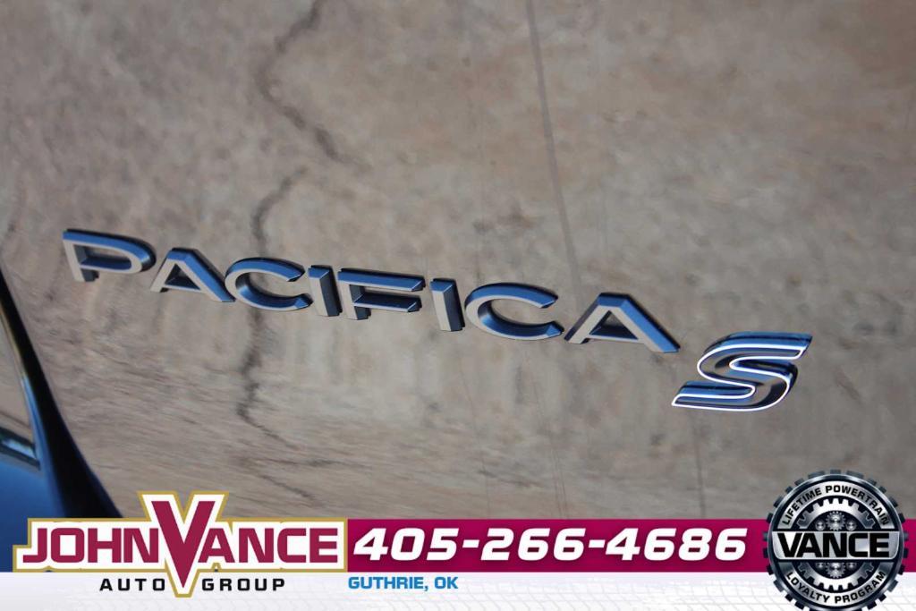 used 2025 Chrysler Pacifica car, priced at $33,750
