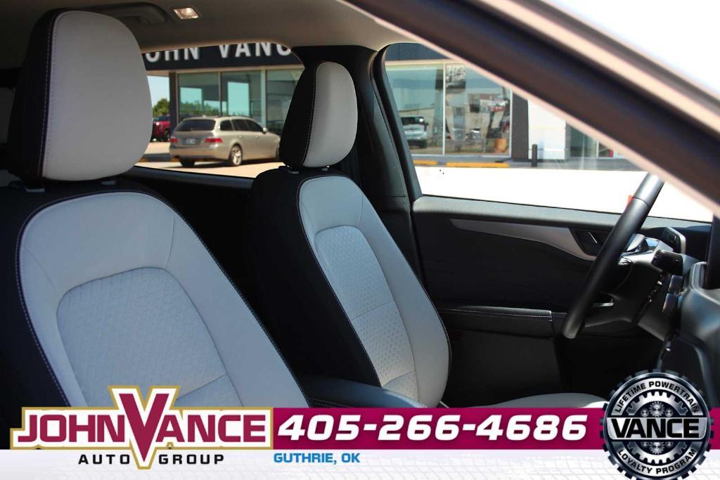 used 2024 Ford Escape car, priced at $25,849