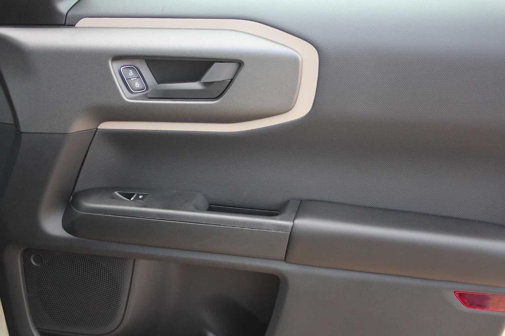 new 2025 Ford Bronco Sport car, priced at $31,580