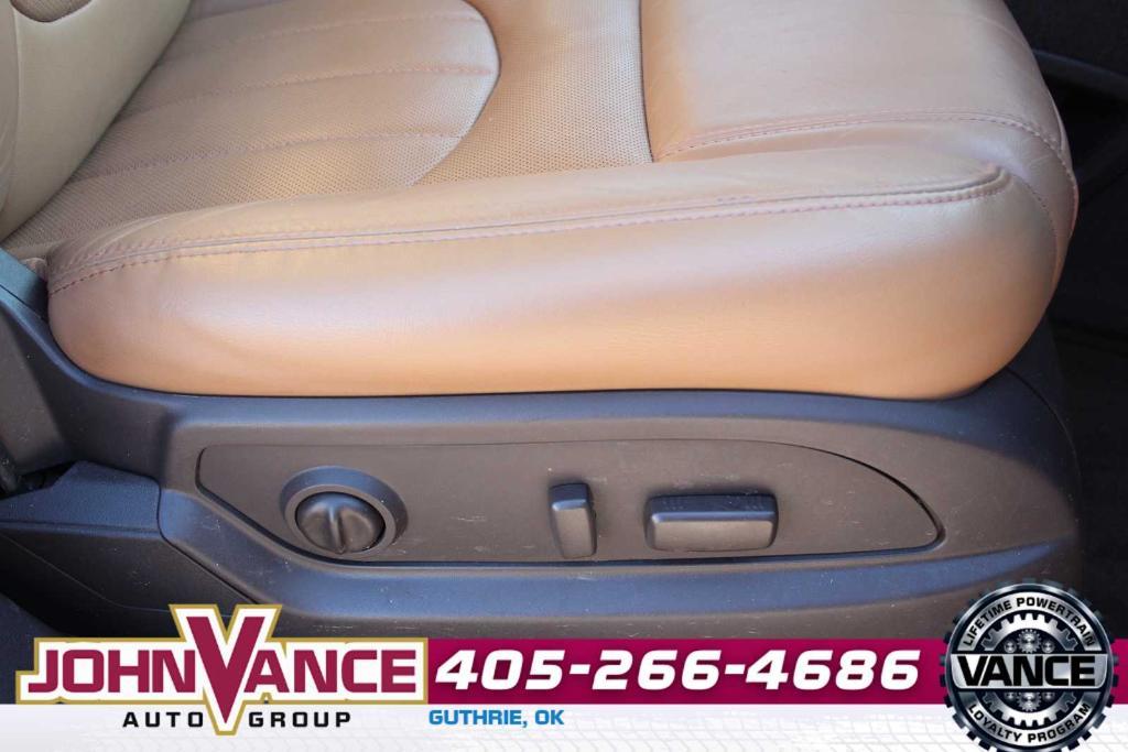 used 2016 Buick Enclave car, priced at $15,000