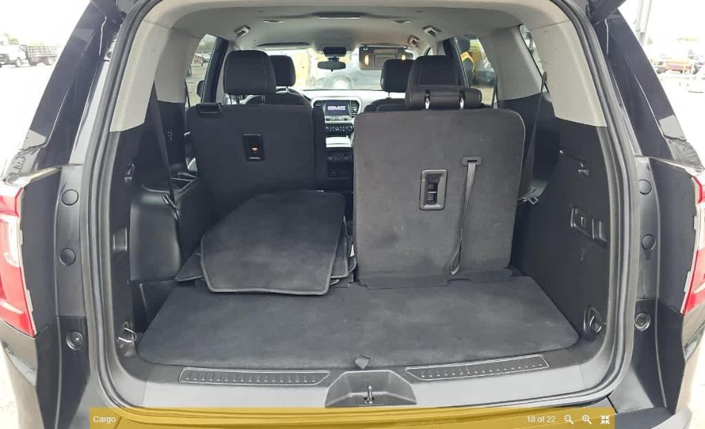 used 2023 GMC Acadia car, priced at $30,554