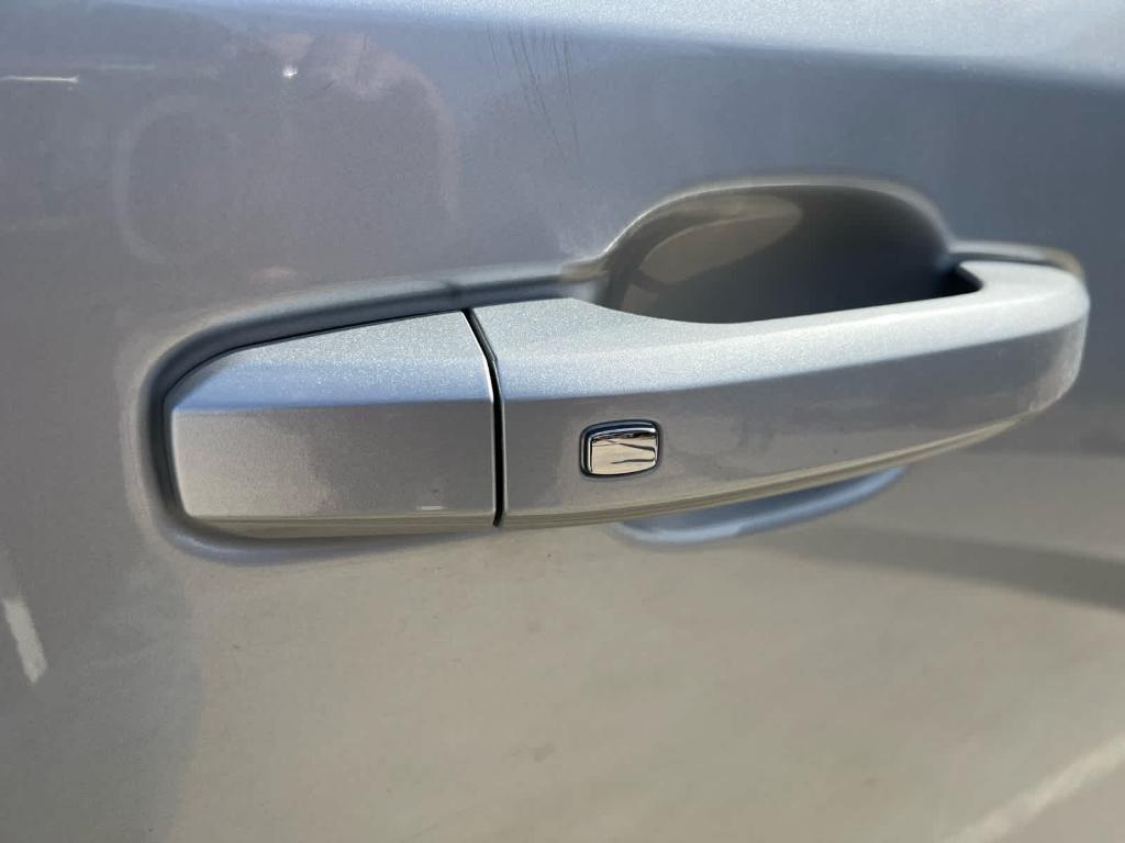 used 2020 Chevrolet Silverado 1500 car, priced at $40,678