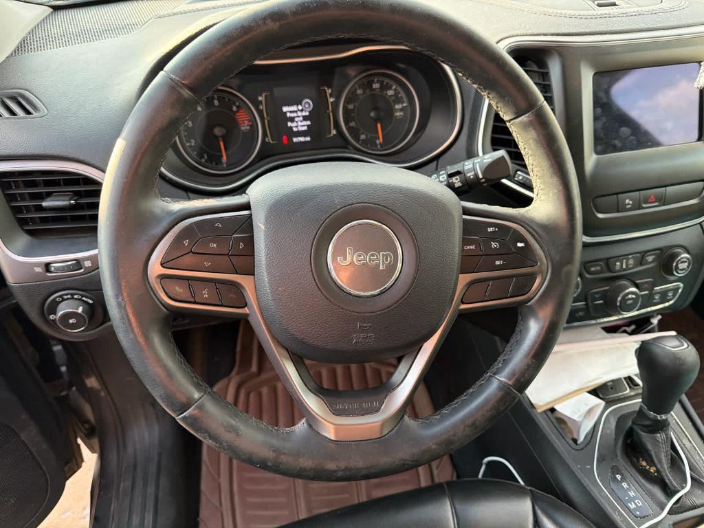 used 2019 Jeep Cherokee car, priced at $13,999