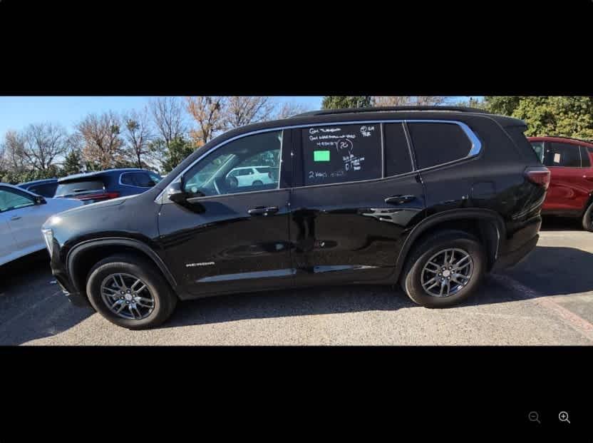 used 2025 GMC Acadia car, priced at $35,000