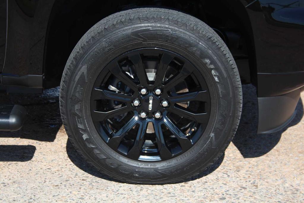 used 2022 GMC Canyon car, priced at $33,685