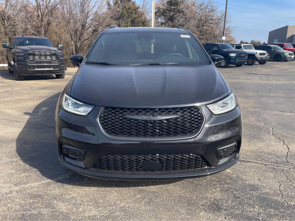 new 2026 Chrysler Pacifica car, priced at $41,410