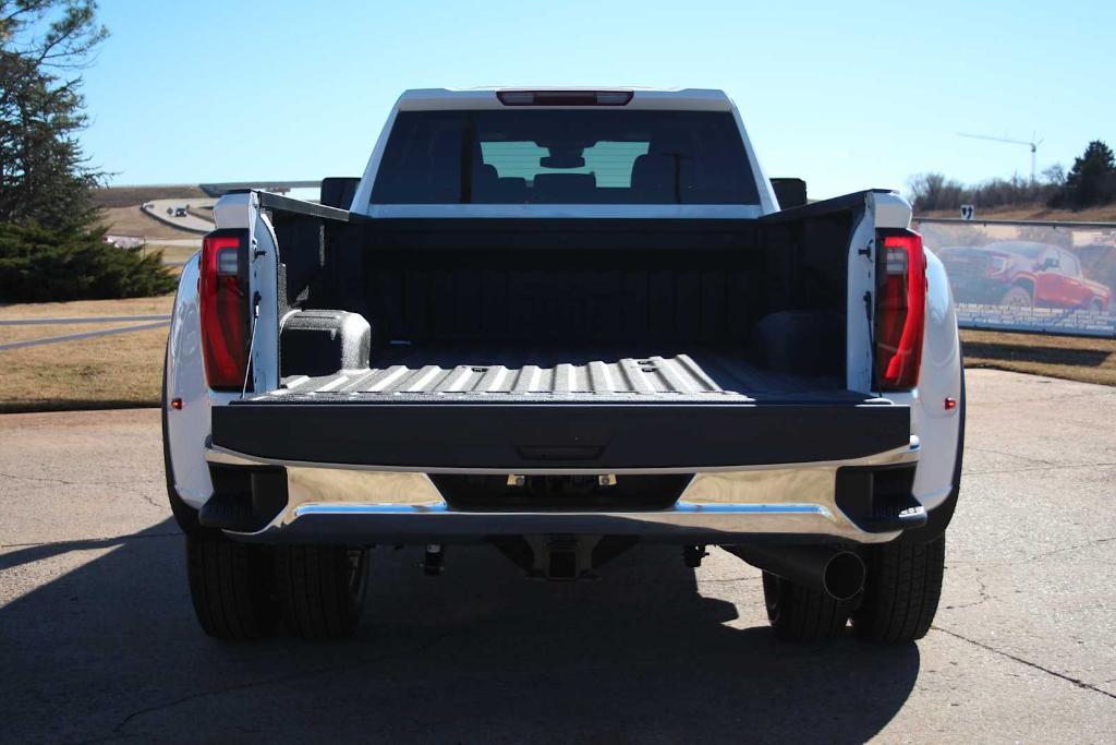 new 2026 GMC Sierra 3500 car, priced at $70,810