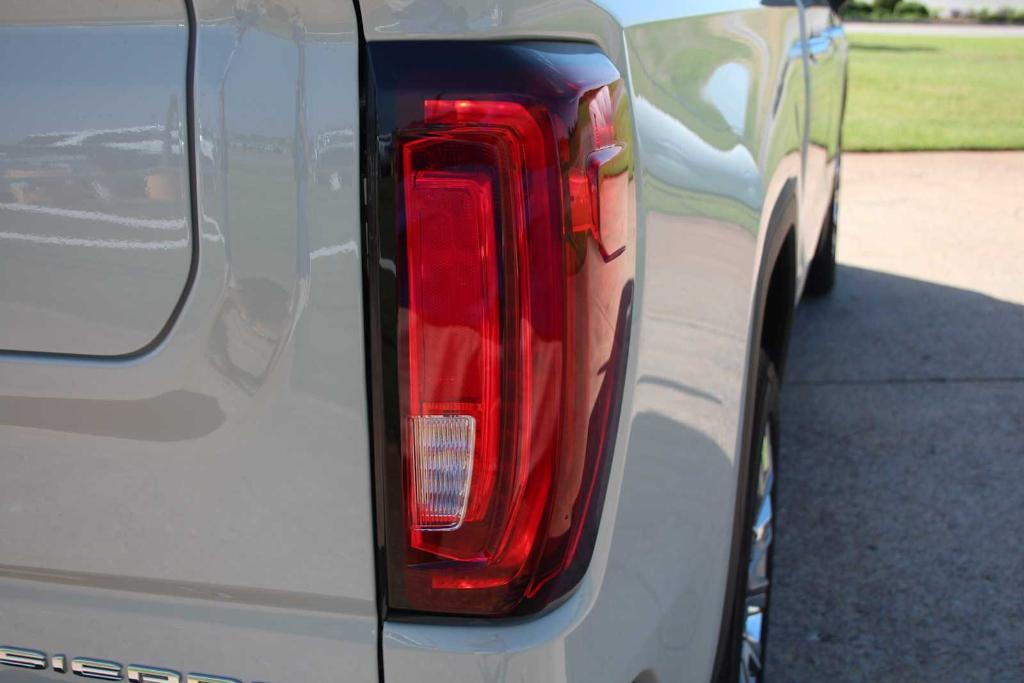 new 2026 GMC Sierra 1500 car, priced at $66,899