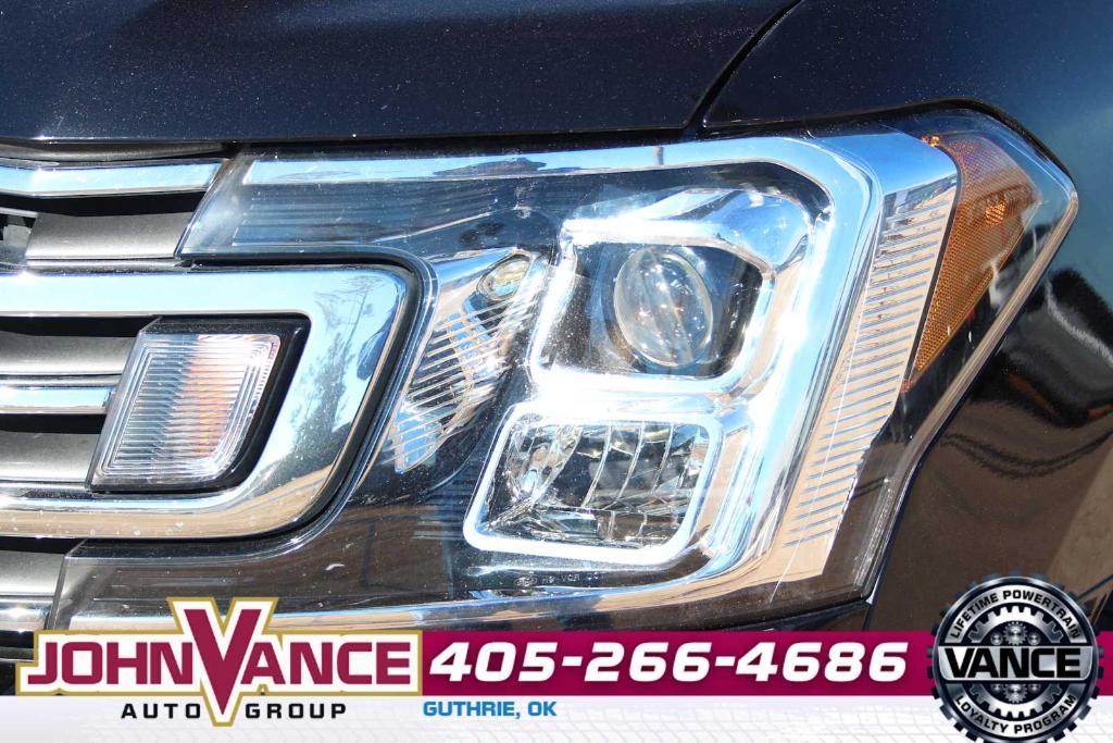 used 2021 Ford Expedition car, priced at $29,000