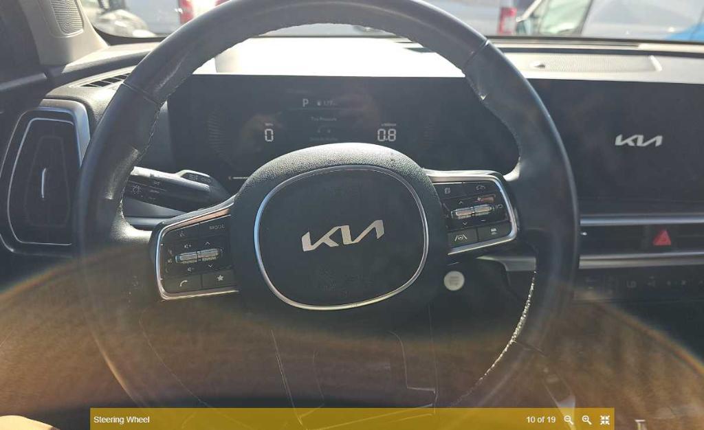 used 2024 Kia Sorento car, priced at $28,367