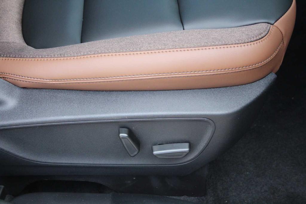 new 2025 Ford Bronco Sport car, priced at $36,880