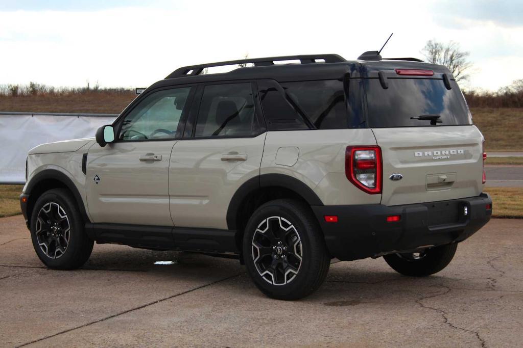 new 2025 Ford Bronco Sport car, priced at $36,880