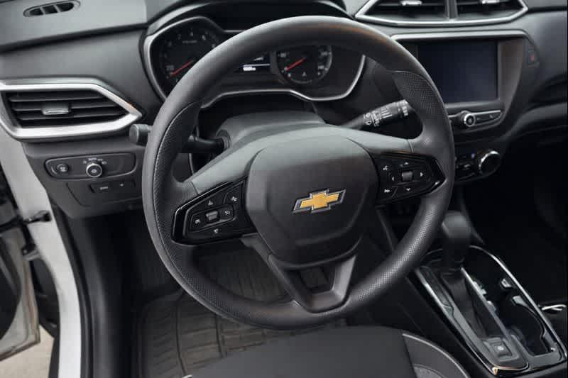used 2022 Chevrolet TrailBlazer car, priced at $16,899