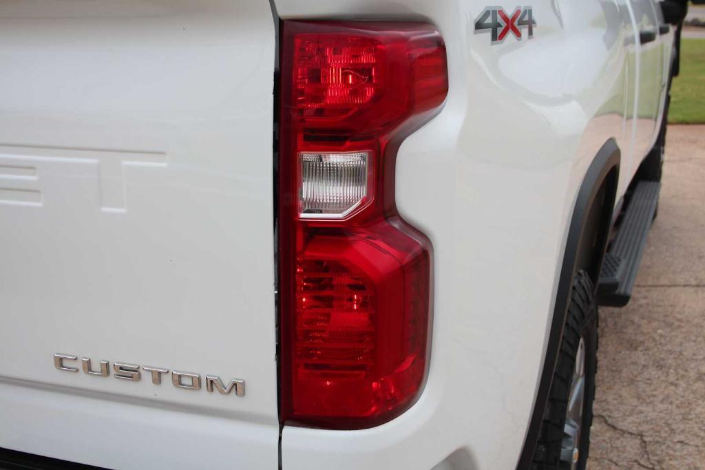 used 2023 Chevrolet Silverado 2500 car, priced at $27,499