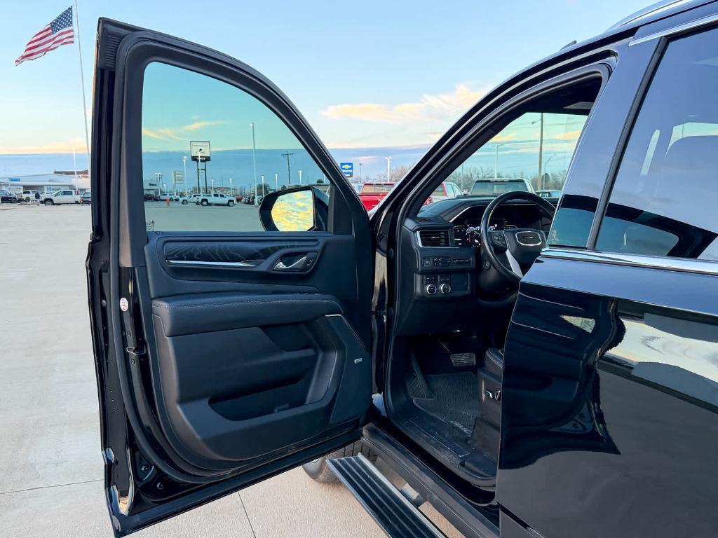 used 2021 GMC Yukon car, priced at $52,997