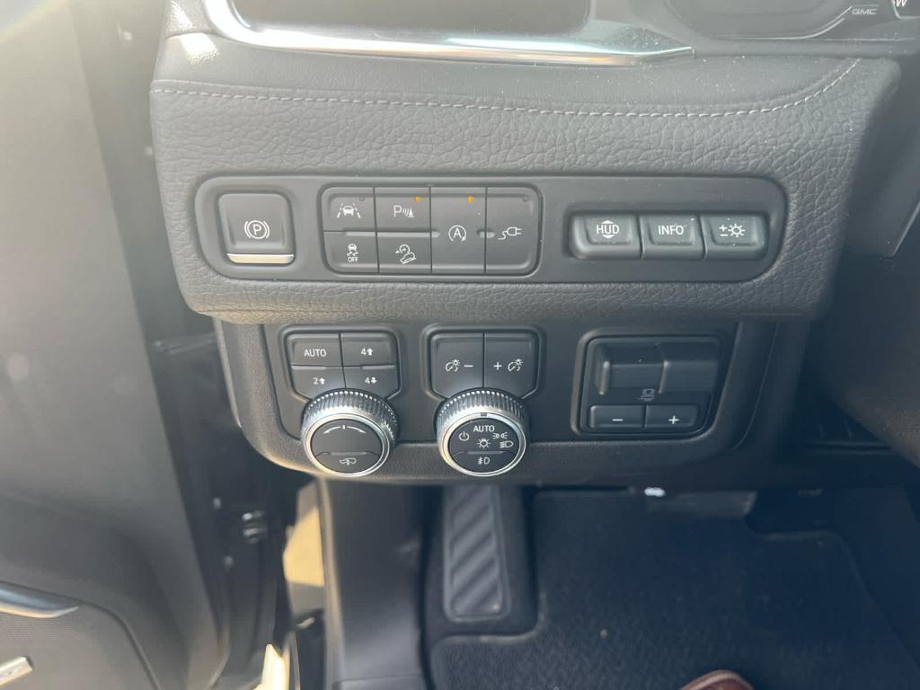 used 2021 GMC Yukon car, priced at $58,340