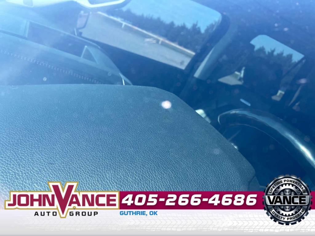 used 2018 Ford Expedition car, priced at $25,850