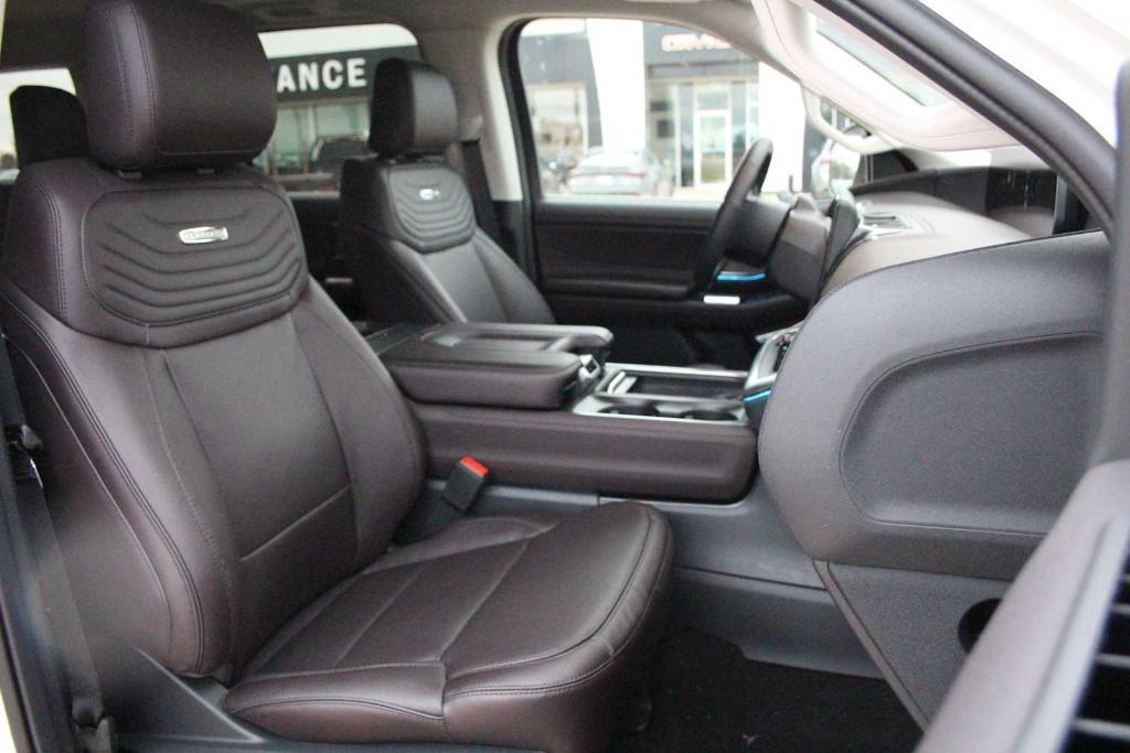 new 2025 Ford Expedition Max car, priced at $86,910