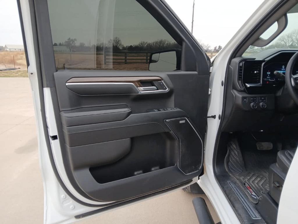 used 2023 Chevrolet Silverado 1500 car, priced at $41,887