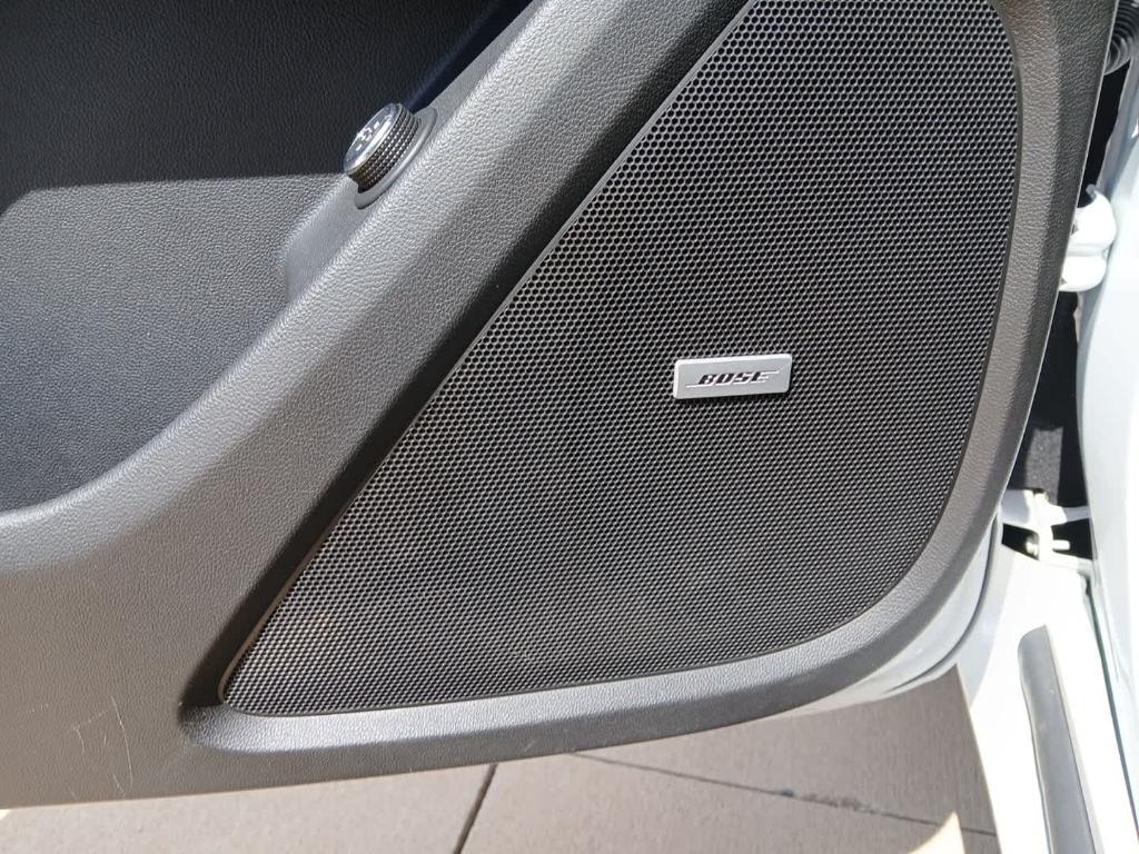 used 2020 Chevrolet Traverse car, priced at $24,981