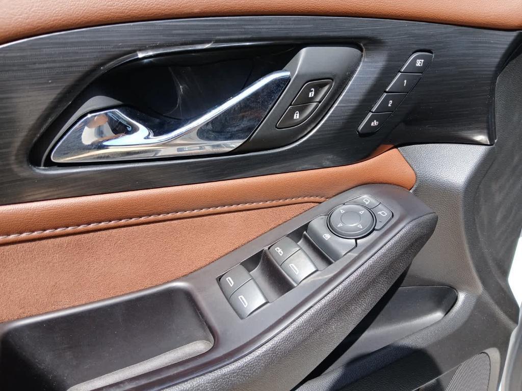 used 2020 Chevrolet Traverse car, priced at $24,981