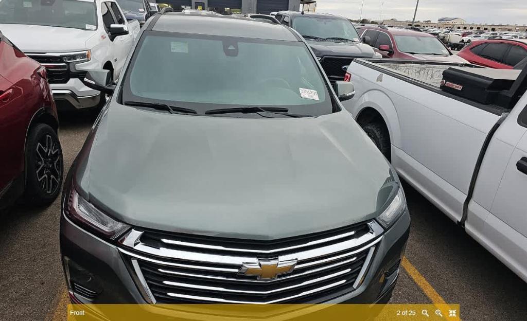 used 2023 Chevrolet Traverse car, priced at $33,111